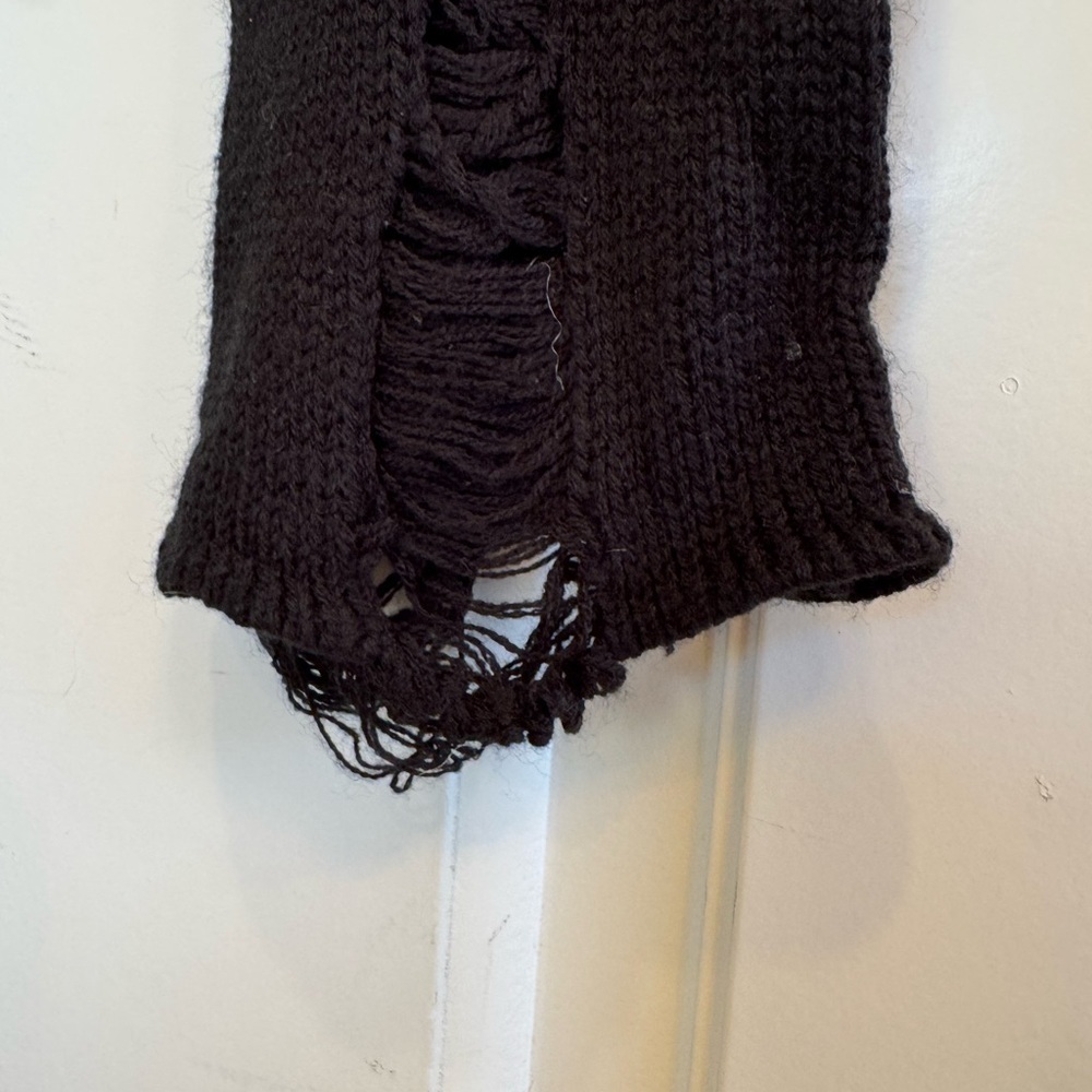 Dolls Kill Widow Cropped Black Extra Long Sleeves Turtleneck Sweater Size M/L - Picture 5 of 8